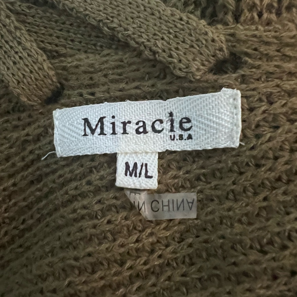 Sweater #049 - Picture 5 of 5
